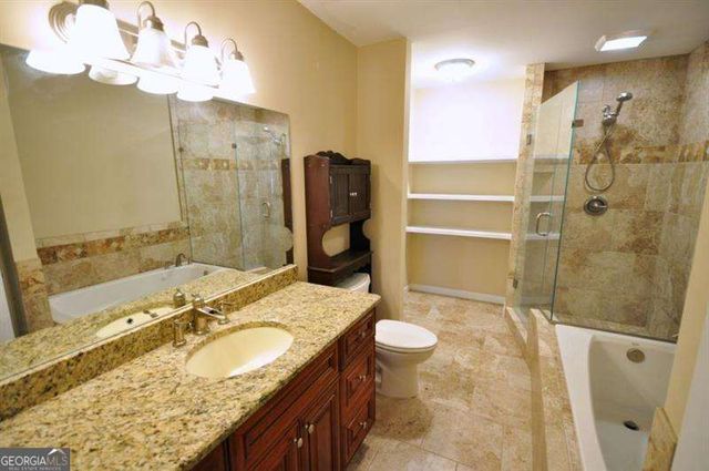 4060 Summit Drive, Marietta, GA 30068
