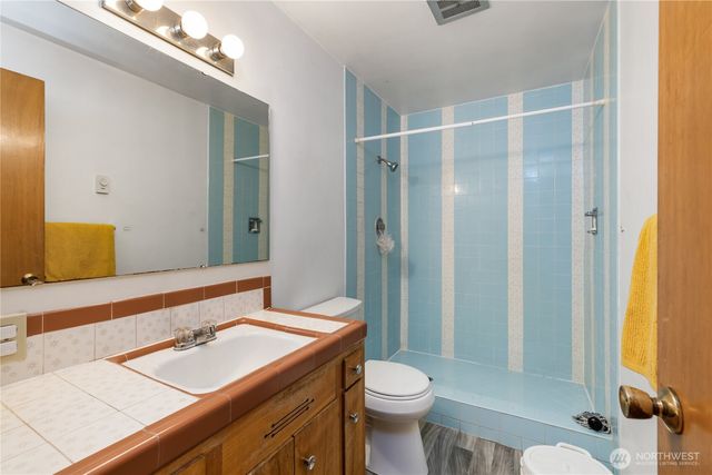 14520 Phinney Avenue N, Shoreline, WA 98133