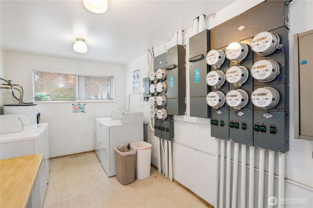 14520 Phinney Avenue N, Shoreline, WA 98133