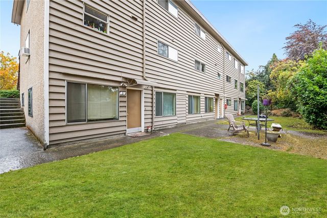 14520 Phinney Avenue N, Shoreline, WA 98133