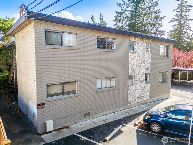 14520 Phinney Avenue N, Shoreline, WA 98133