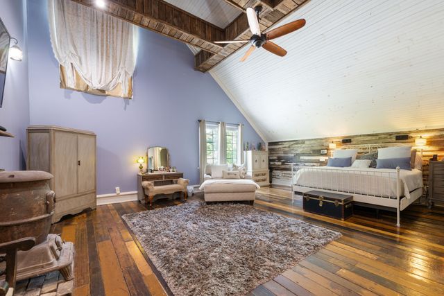 7646 Highway 100, Bon Aqua, TN 37025
