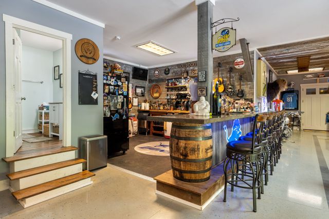 7646 Highway 100, Bon Aqua, TN 37025