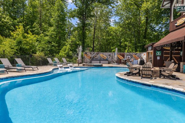 7646 Highway 100, Bon Aqua, TN 37025