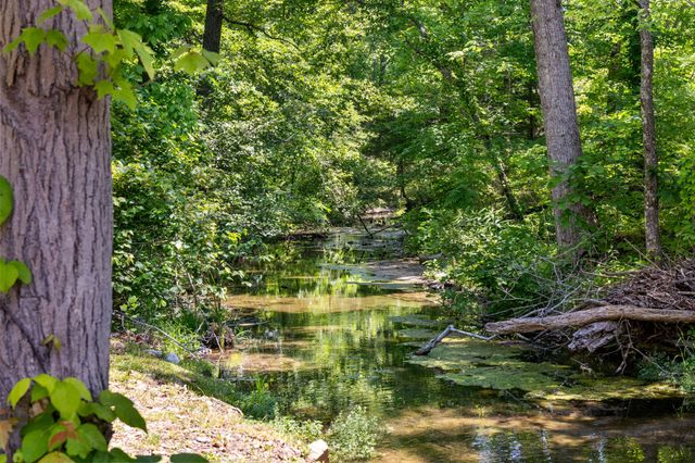 7646 Highway 100, Bon Aqua, TN 37025