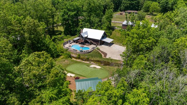 7646 Highway 100, Bon Aqua, TN 37025
