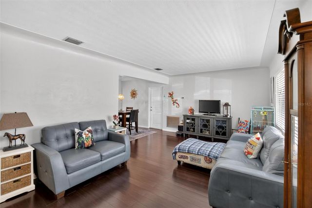 4990 99TH STREET N, St Petersburg, FL 33708