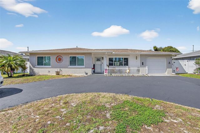 4990 99TH STREET N, St Petersburg, FL 33708