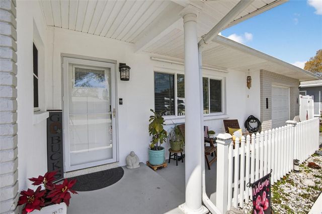 4990 99TH STREET N, St Petersburg, FL 33708