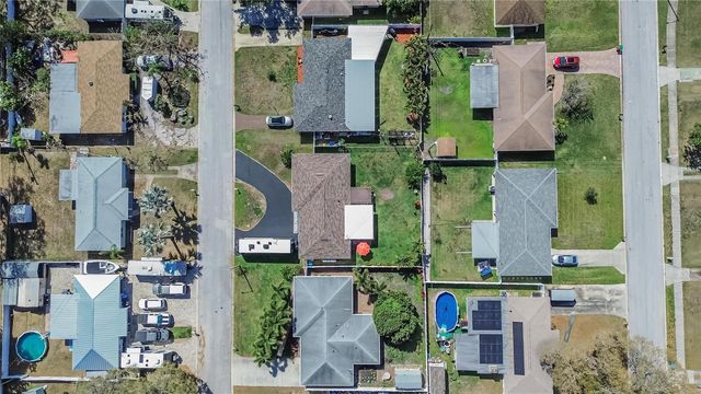 4990 99TH STREET N, St Petersburg, FL 33708