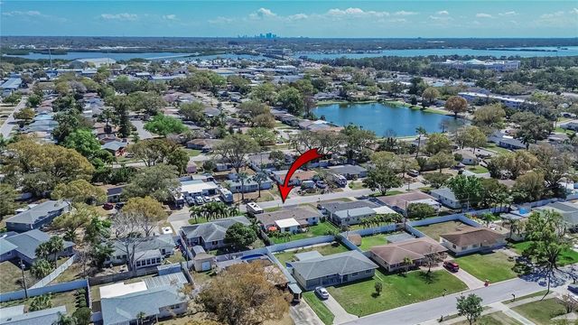 4990 99TH STREET N, St Petersburg, FL 33708