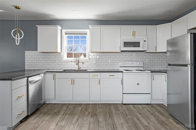 706 Rome St, Petersburg, VA 23803