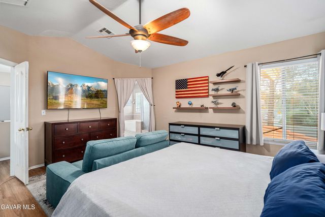 1806 E Mesa Drive, Lancaster, CA 93535