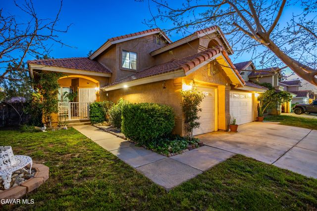 1806 E Mesa Drive, Lancaster, CA 93535