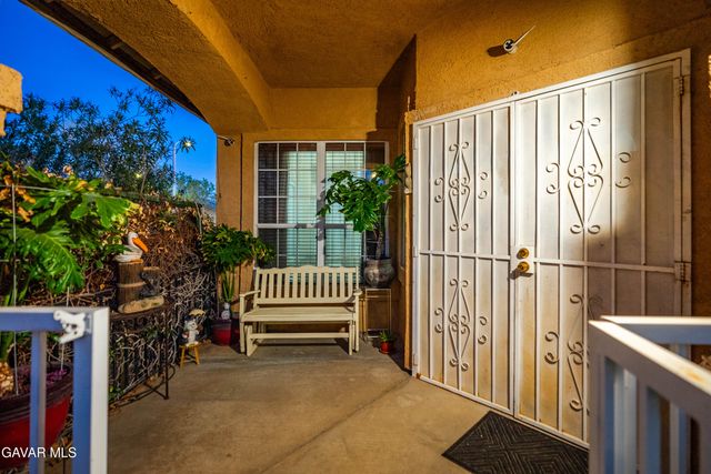 1806 E Mesa Drive, Lancaster, CA 93535