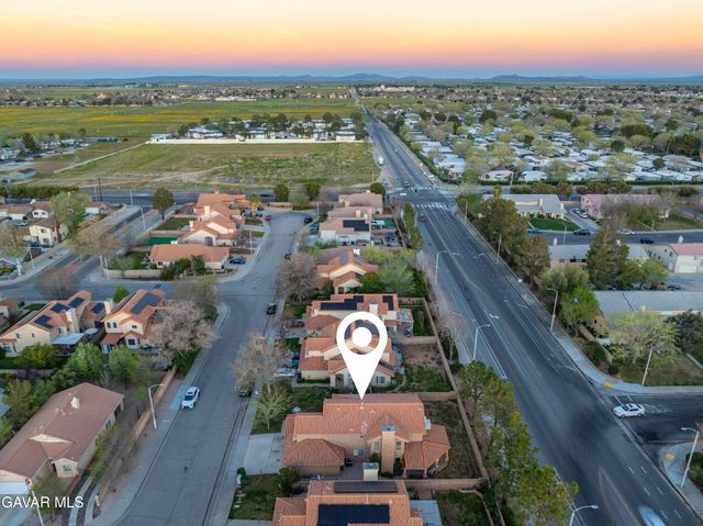 1806 E Mesa Drive, Lancaster, CA 93535