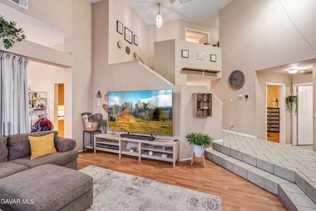 1806 E Mesa Drive, Lancaster, CA 93535