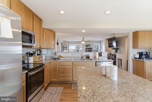 125 CARNES WAY, Martinsburg, WV 25403