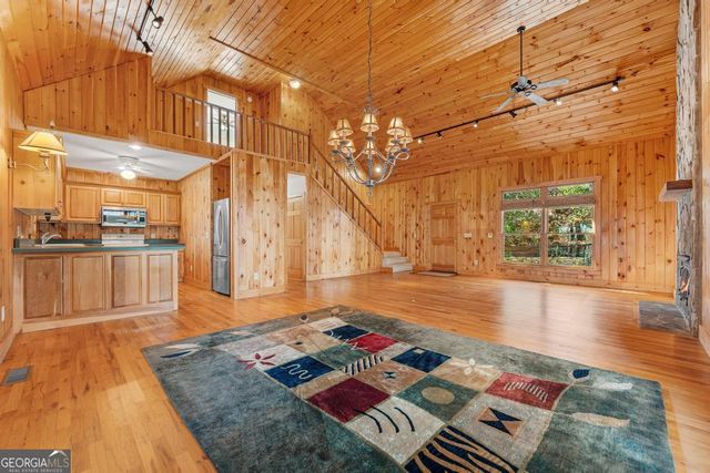 1447 Blue Ridge Drive, Sautee Nacoochee, GA 30571