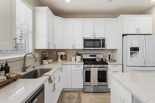 123 Ford St, Ukiah, CA 95482