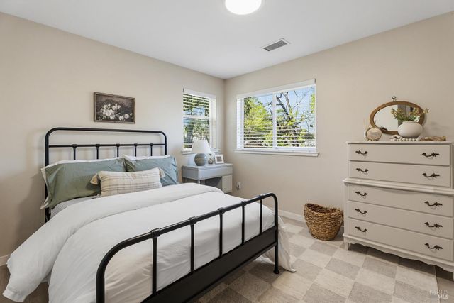 123 Ford St, Ukiah, CA 95482