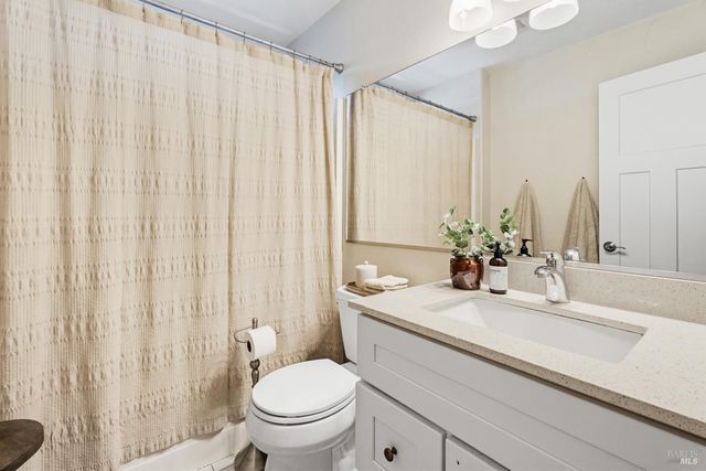 123 Ford St, Ukiah, CA 95482