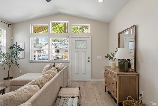 123 Ford St, Ukiah, CA 95482