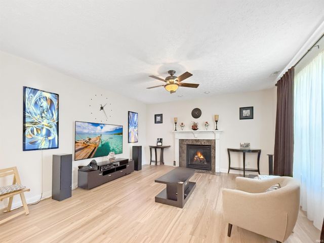 4585 Duckhorn Lane, Lafayette, IN 47909