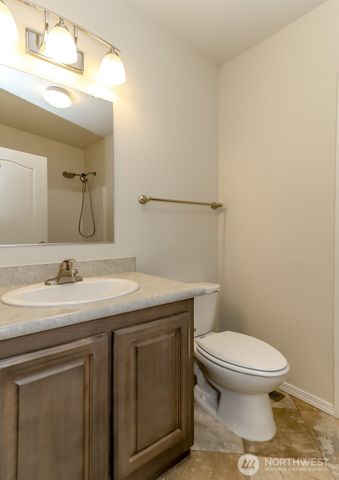 7104 141st Avenue E, Sumner, WA 98390