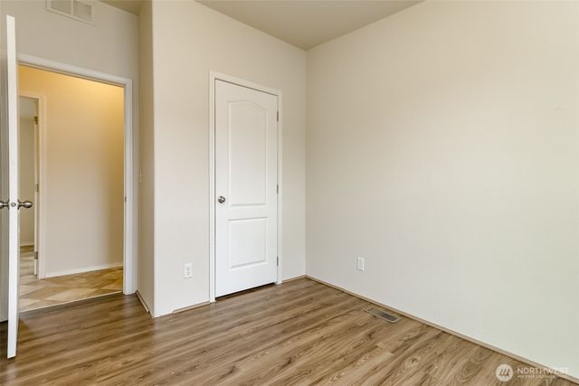 7104 141st Avenue E, Sumner, WA 98390