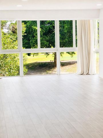 3300 N Palm Aire Drive 305, Pompano Beach, FL 33069
