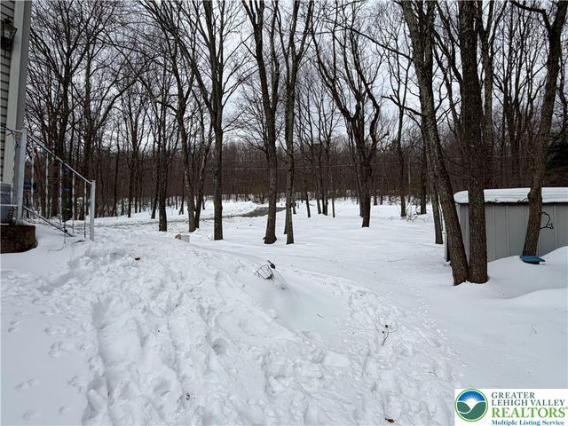 303 East Mountain Top Road, Summit Hill Boro, PA 18250