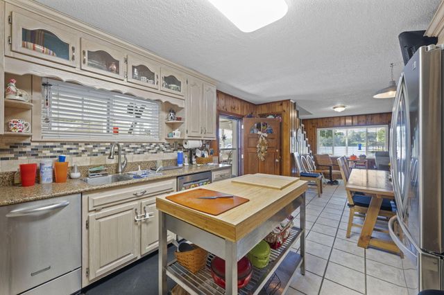 1174 Penobscot Drive, Soddy Daisy, TN 37379