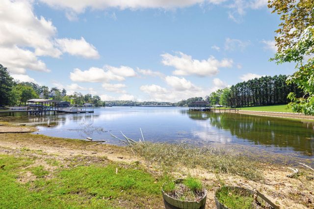 1174 Penobscot Drive, Soddy Daisy, TN 37379