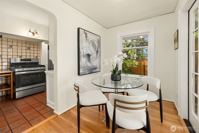 1703 NE 73rd Street, Seattle, WA 98115