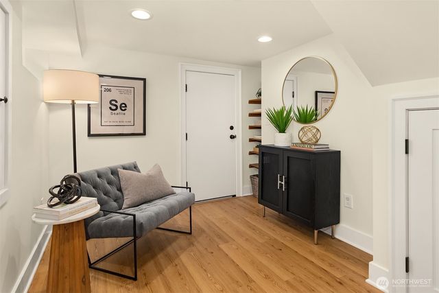 1703 NE 73rd Street, Seattle, WA 98115