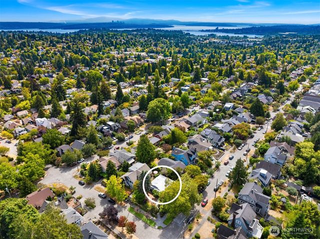 1703 NE 73rd Street, Seattle, WA 98115