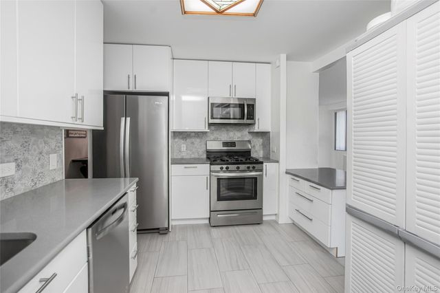 3333 Henry Hudson Parkway 2A, Bronx, NY 10463