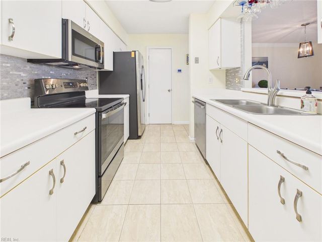 3836 Lasalle Dr Apt 106, Virginia Beach, VA 23453