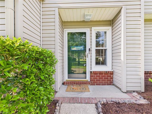 3836 Lasalle Dr Apt 106, Virginia Beach, VA 23453