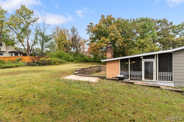 4121 Old Baumgartner Road, Mehlville, MO 63129