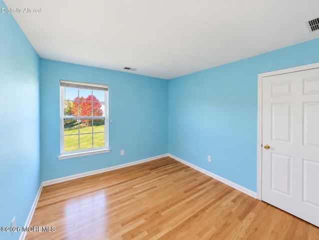 2 Apple Ridge Way, East Brunswick, NJ 08816