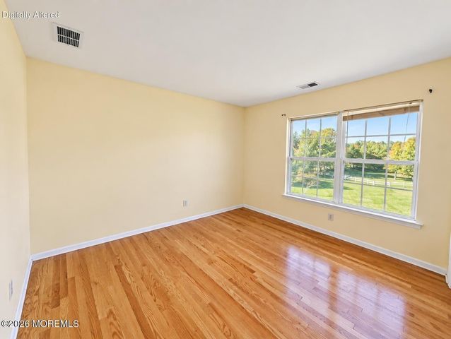 2 Apple Ridge Way, East Brunswick, NJ 08816