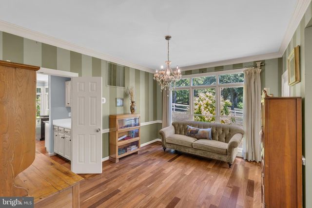 4280 LAWNVALE DR, Gainesville, VA 20155