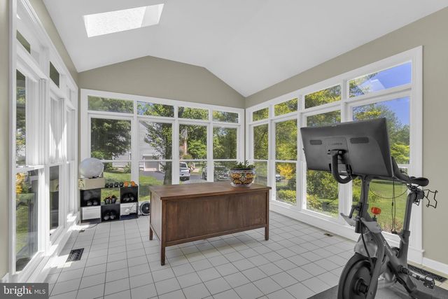4280 LAWNVALE DR, Gainesville, VA 20155