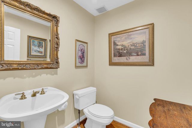 4280 LAWNVALE DR, Gainesville, VA 20155
