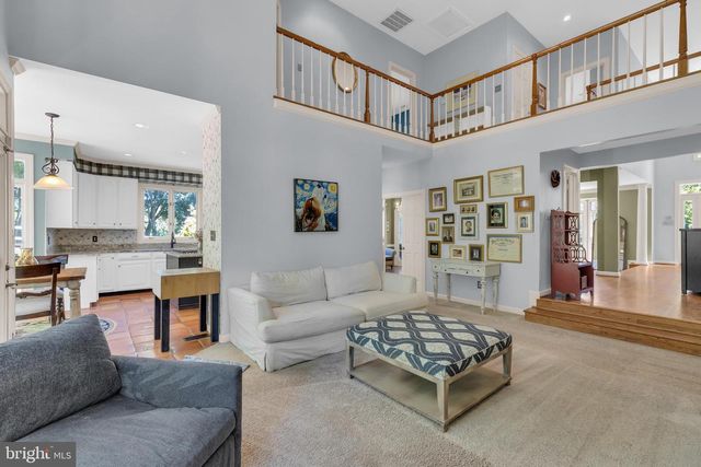 4280 LAWNVALE DR, Gainesville, VA 20155