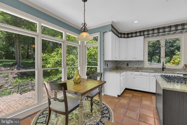 4280 LAWNVALE DR, Gainesville, VA 20155
