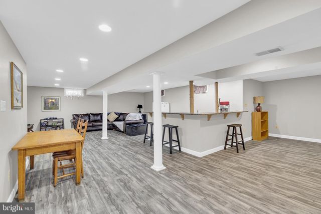 4280 LAWNVALE DR, Gainesville, VA 20155