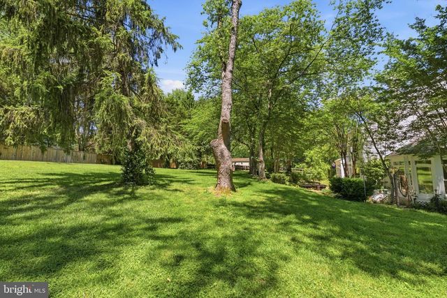 4280 LAWNVALE DR, Gainesville, VA 20155